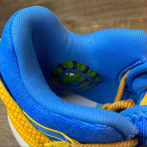 Adidas D.O.N. Issue #2 Toy Story ‘Woody’ - Picture 7 of 10